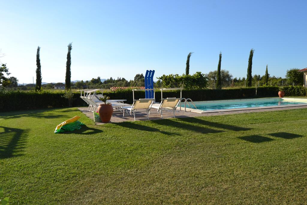Agriturismo Beveraggio Appartamenti Marina di Grosseto Dış mekan fotoğraf