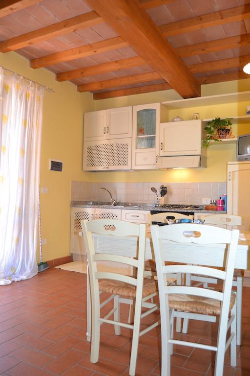 Agriturismo Beveraggio Appartamenti Marina di Grosseto Oda fotoğraf